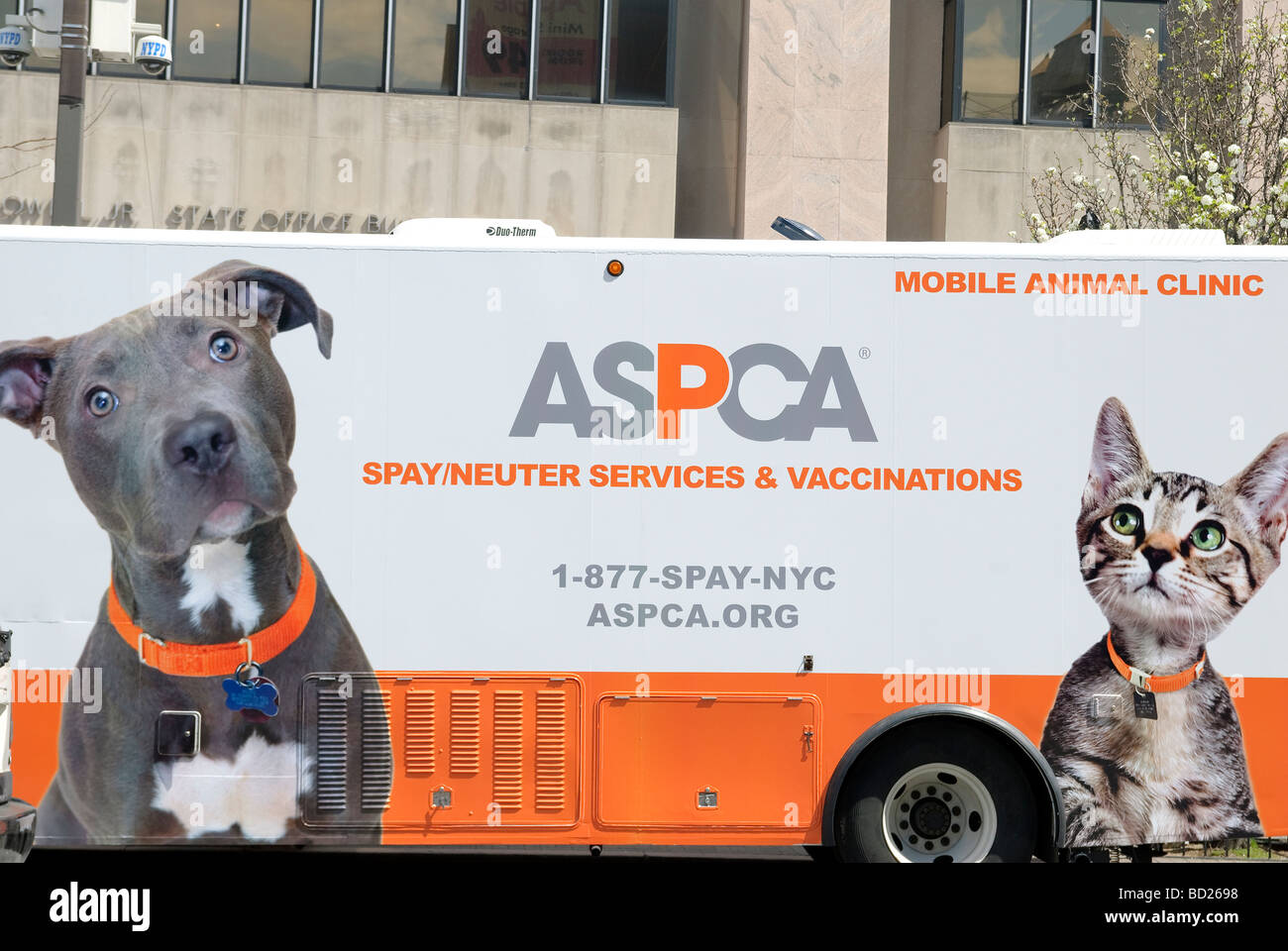 ASPCA The American Society for the Prevention of Cruelty to Animals Mobile  Unit Harlem New York City Stock Photo - Alamy