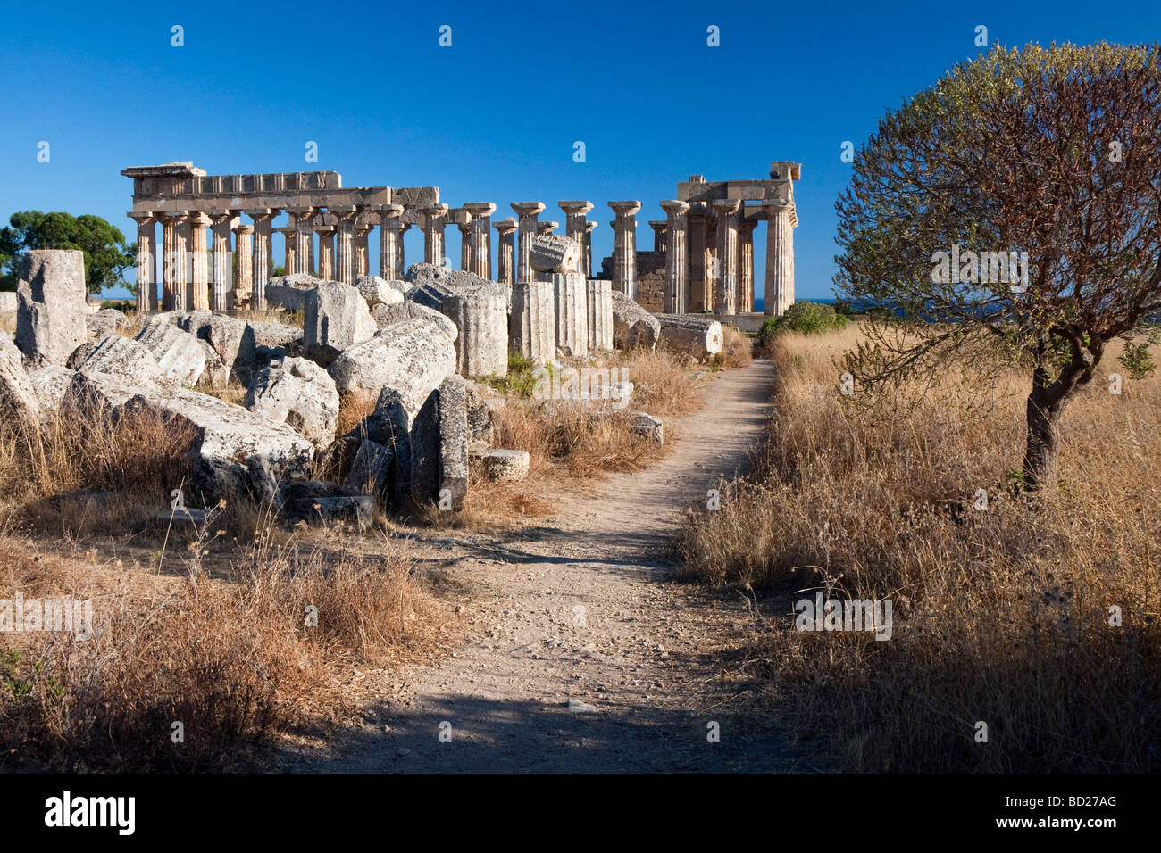 Selinunte sicily temples hi-res stock photography and images - Alamy
