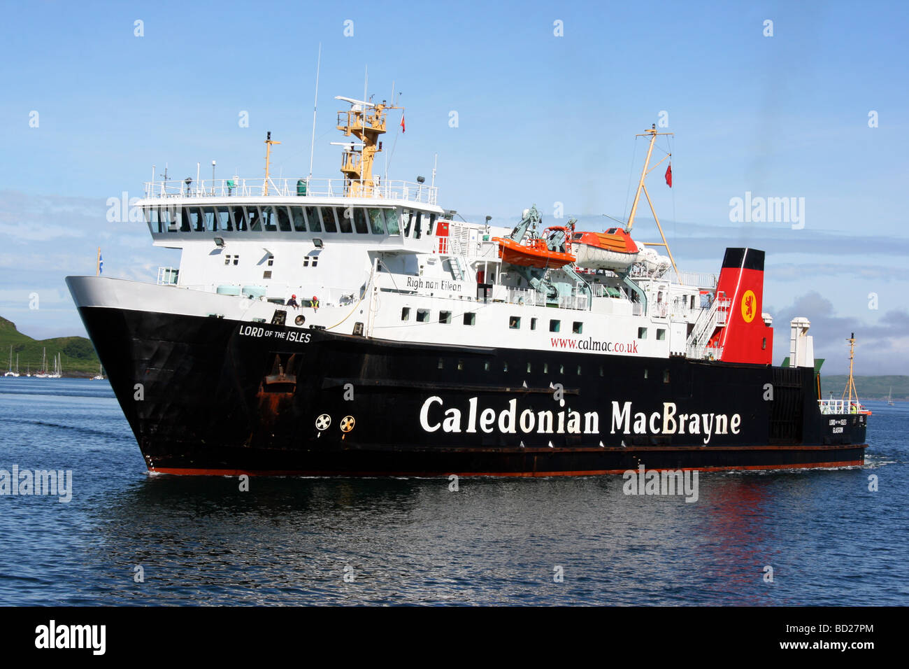 Caledonian Macbrayne Ferry The Lord Of The Isles Arriving In