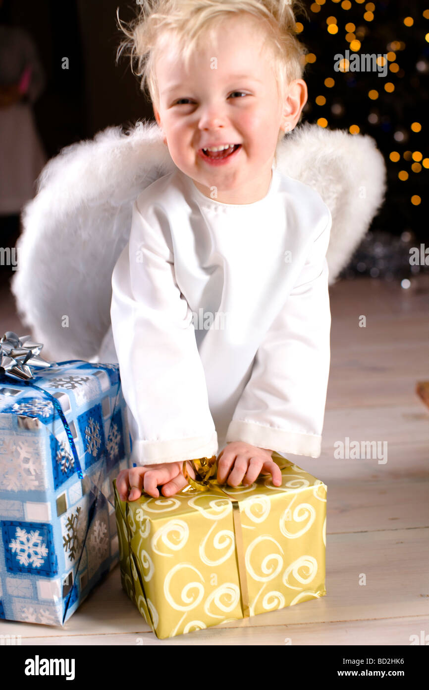 angel suit baby