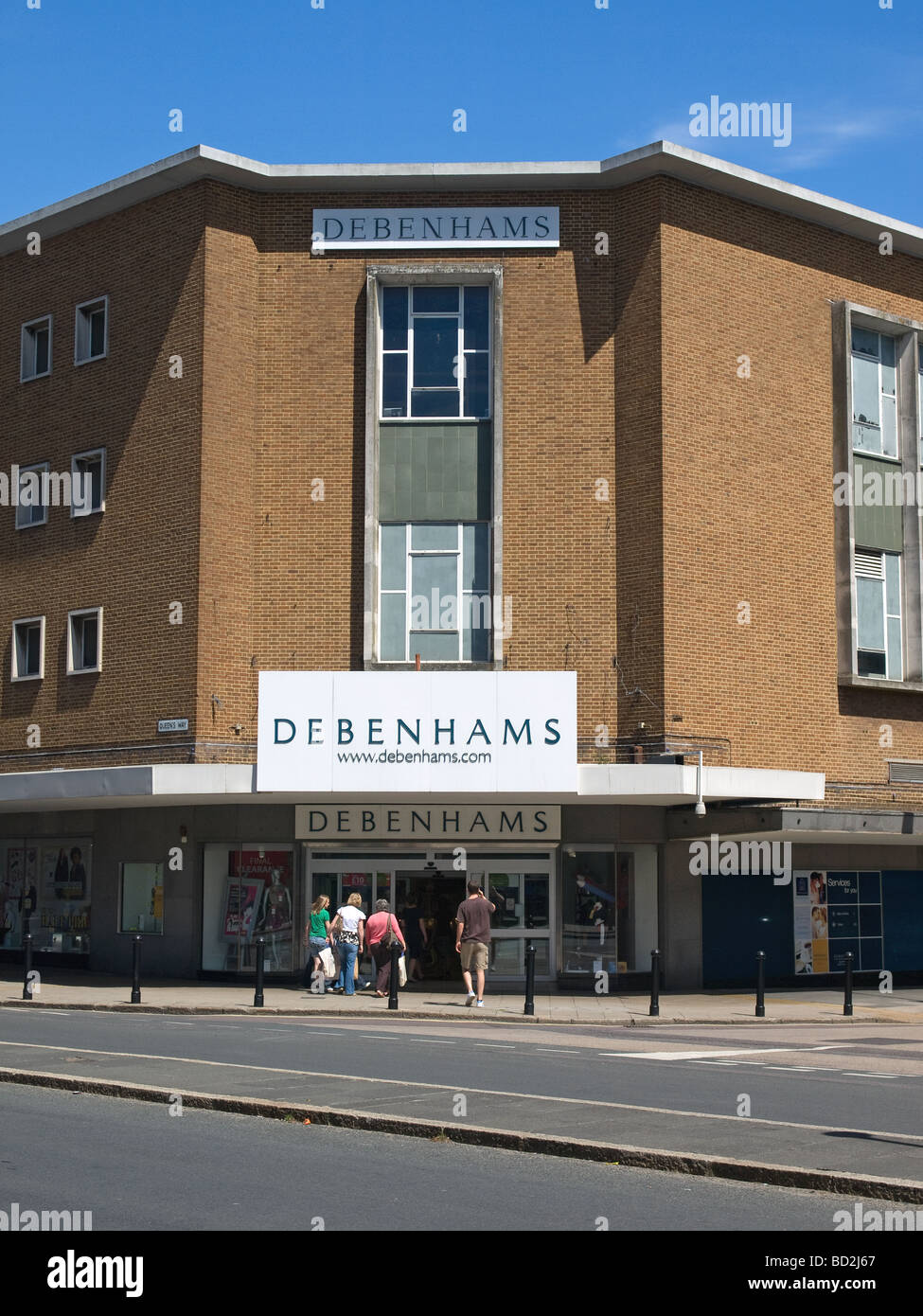 Debenhams southampton hires stock photography and images Alamy