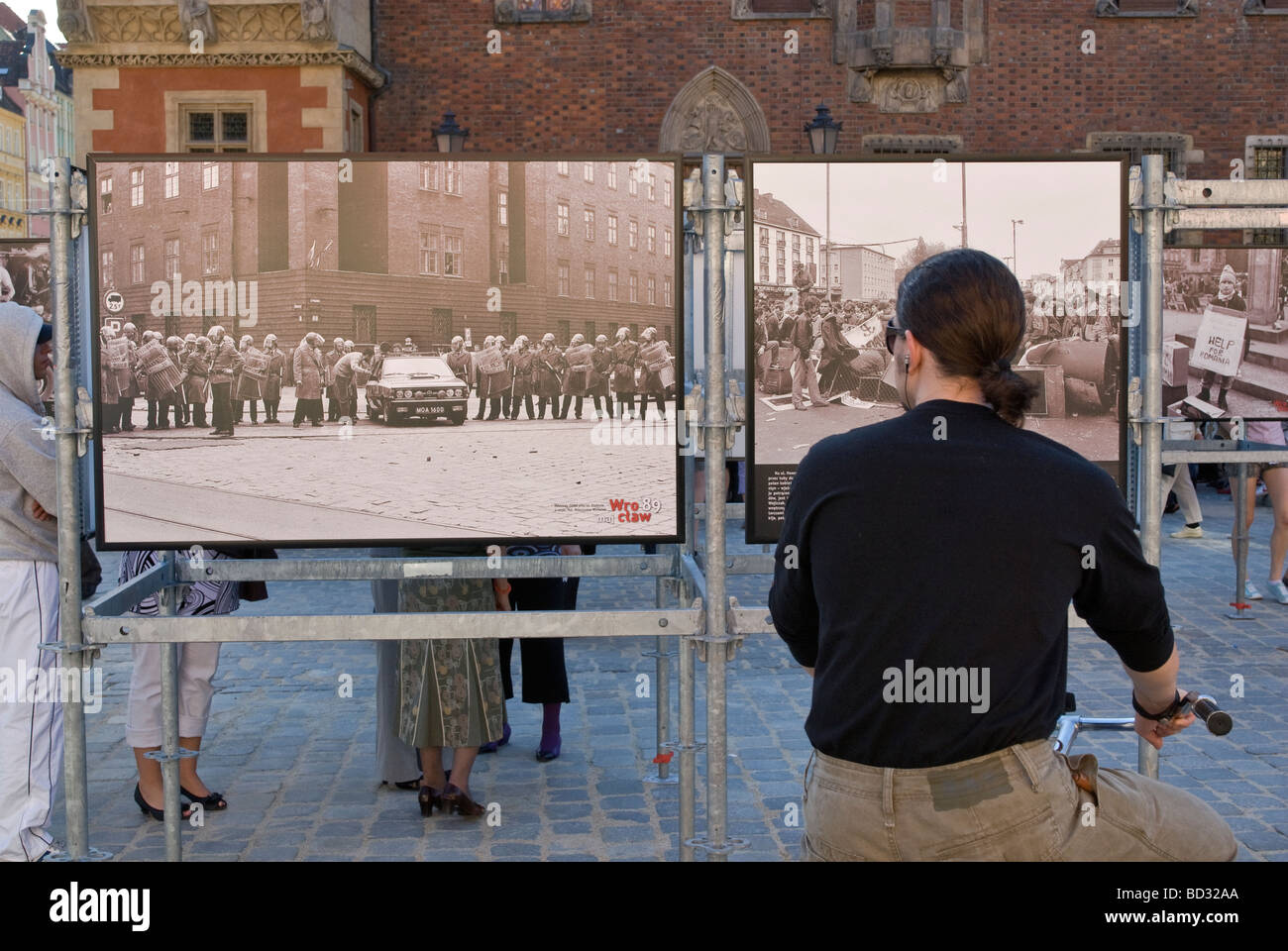 Historic photographs taken in Wrocław in June 1989 during collapse of
