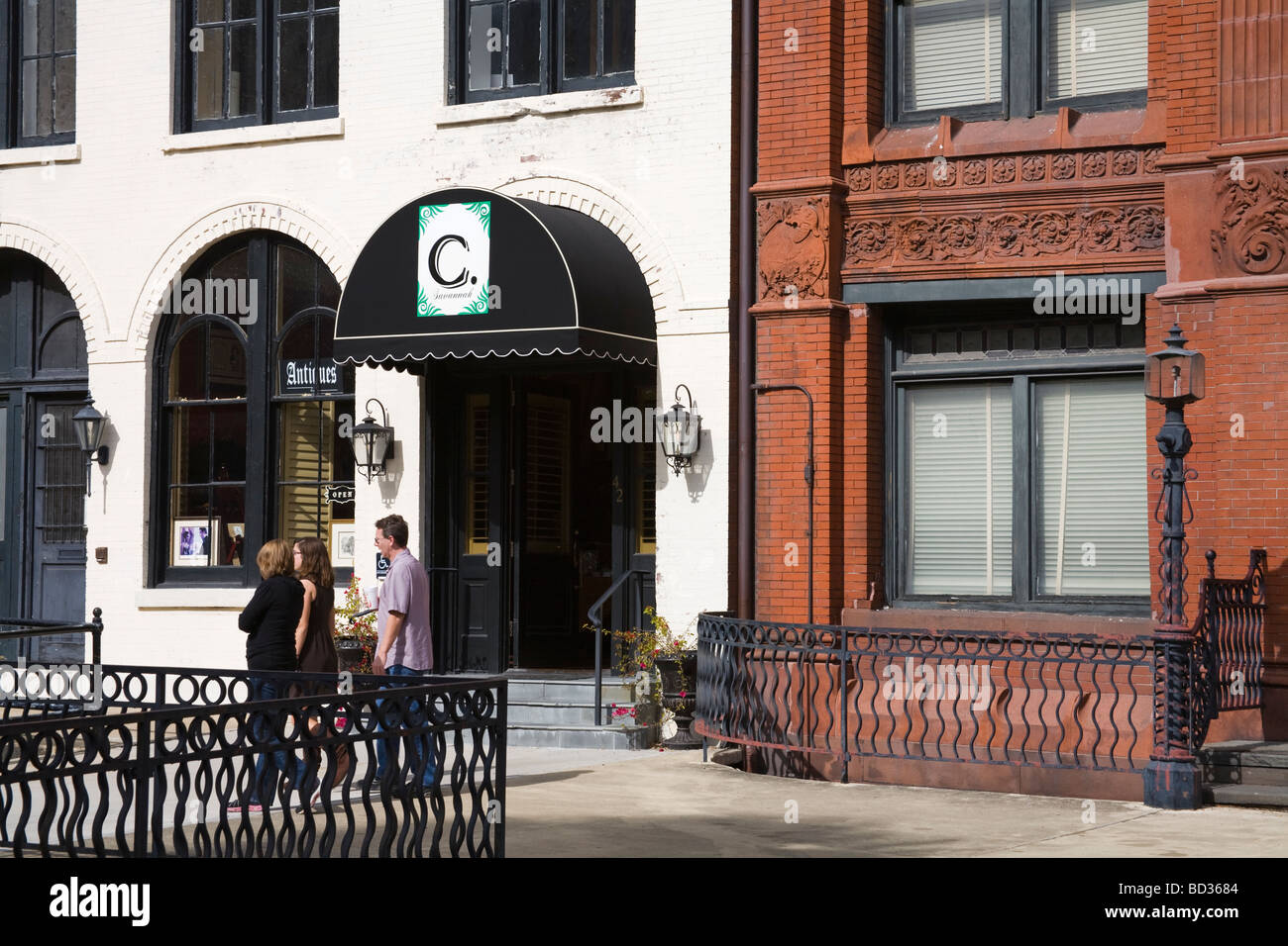 Antique Store Historic Waterfront Savannah USA Stock Photo Alamy