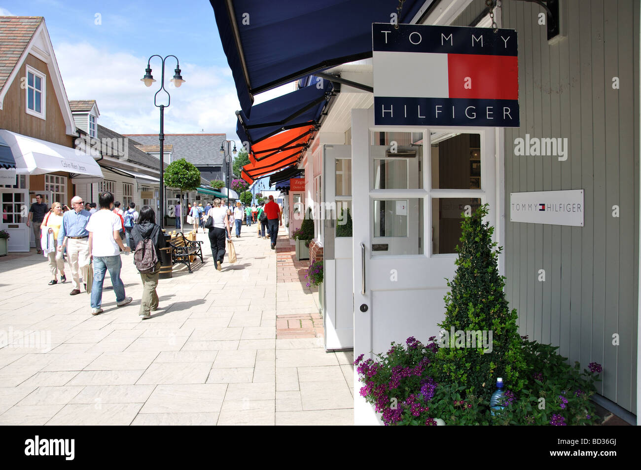 bicester village tommy hilfiger