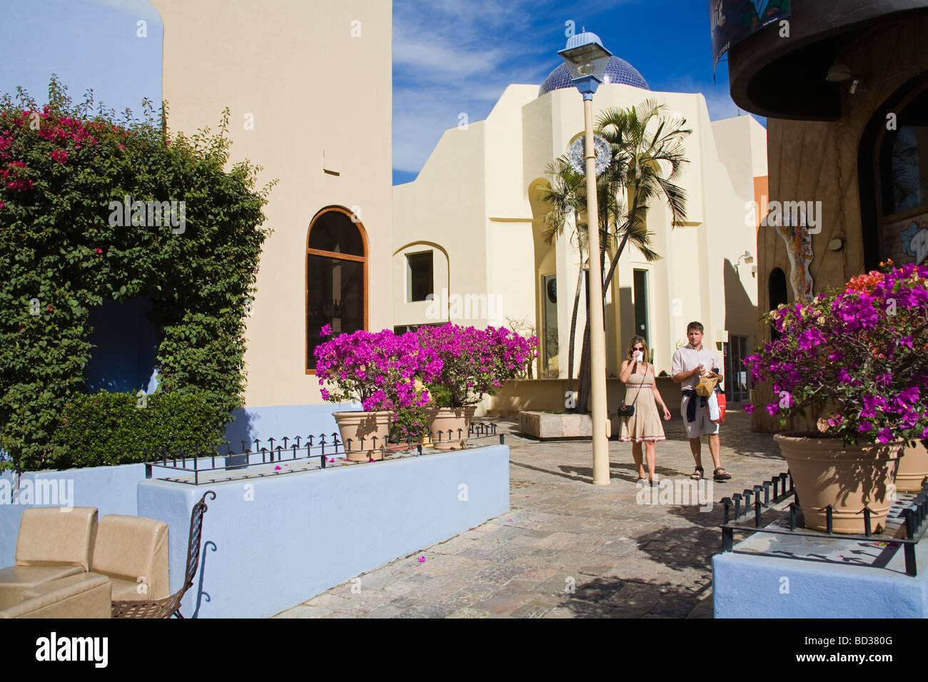 Plaza bonita mall hires stock photography and images Alamy