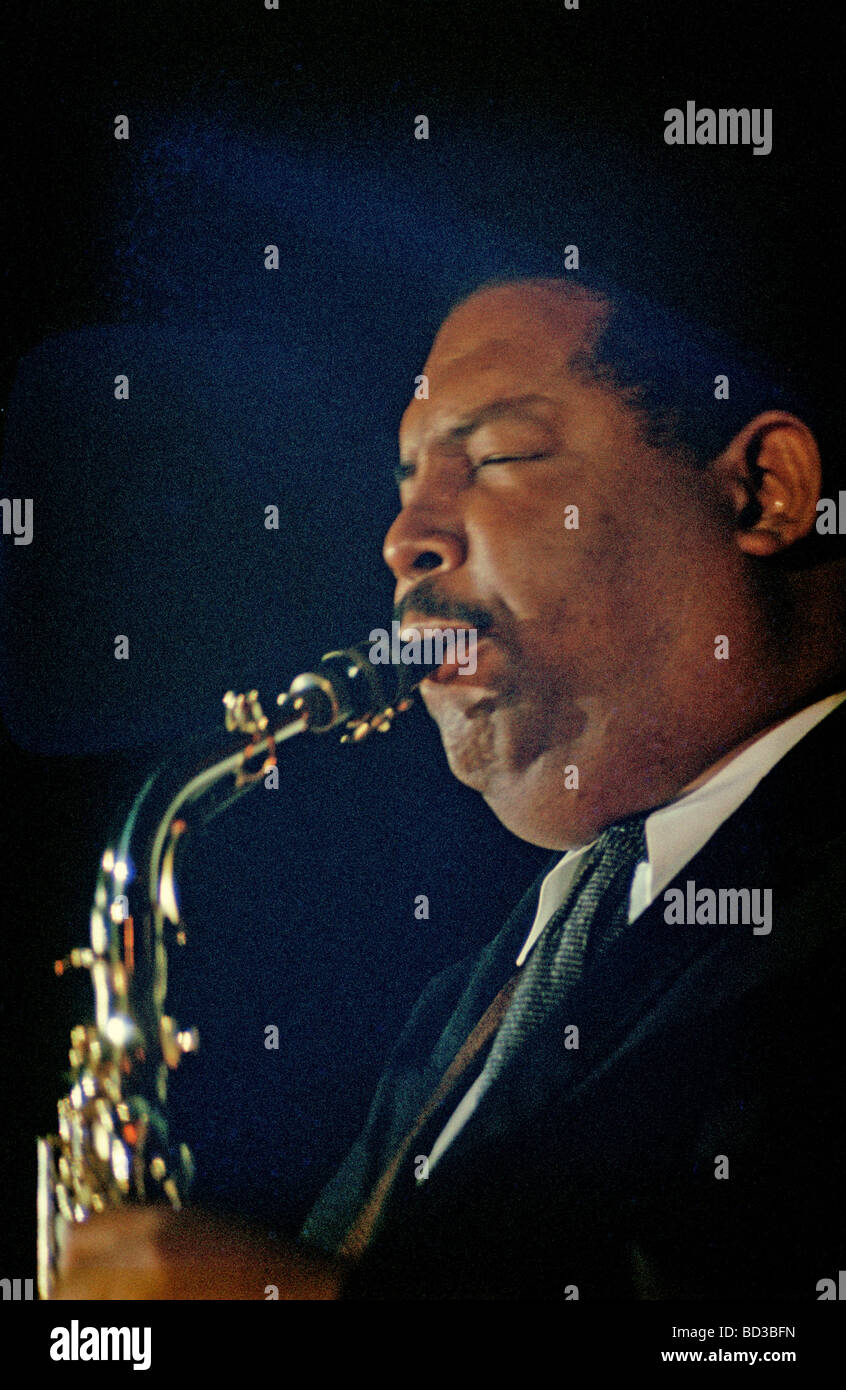 CANNONBALL ADDERLEY US jazz alto saxophonist in 1980 Stock Photo Alamy