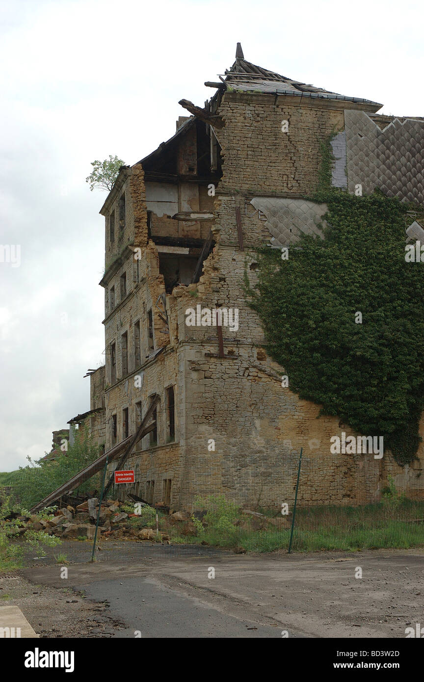 Ruin House Montmedy Citadel of Montmedy Longuyon Meuse en Lorriane 55