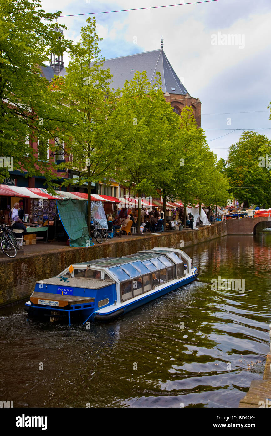 Historical map showing Delft's trade routes