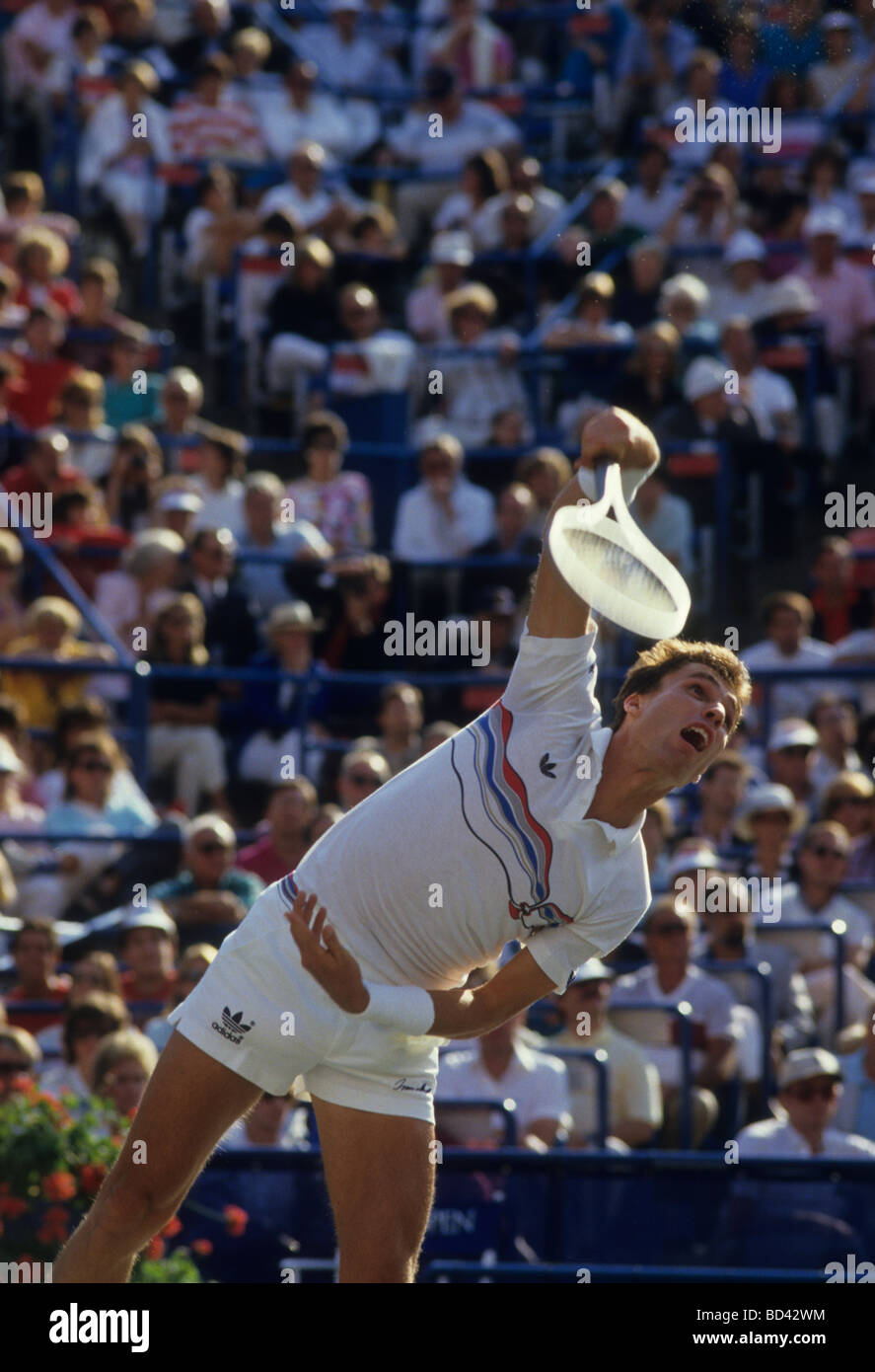 IVAN LENDL, 5 RARE VINTAGE TRADING ROOKIE CARDS (JT29