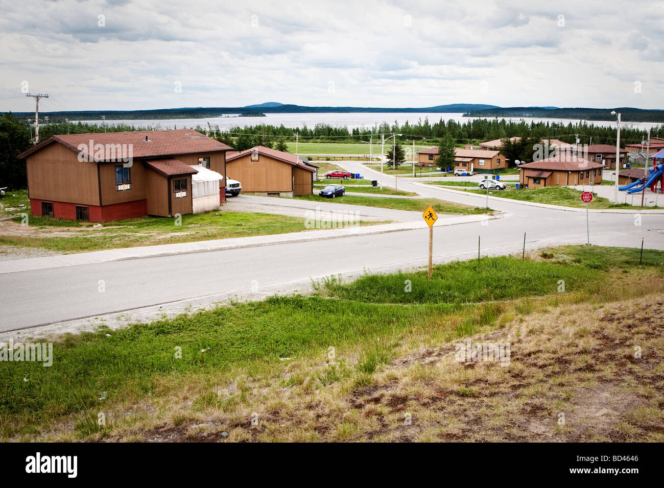 Ouje Bougoumou Cree reserve Stock Photo Alamy