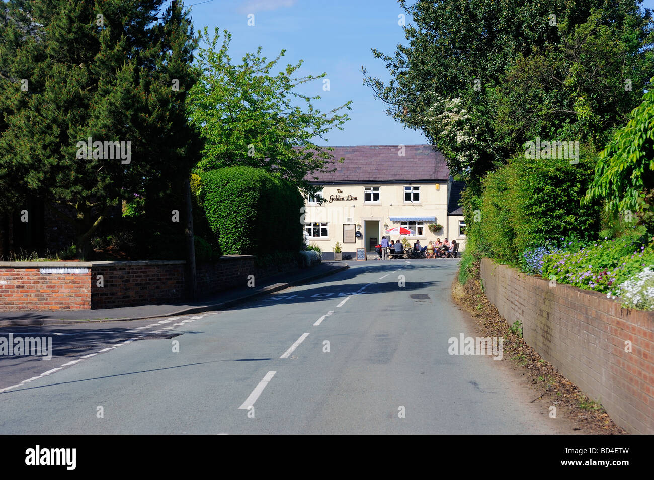 The Golden Lion Public house in Ashton Hayes which aims to be Britains