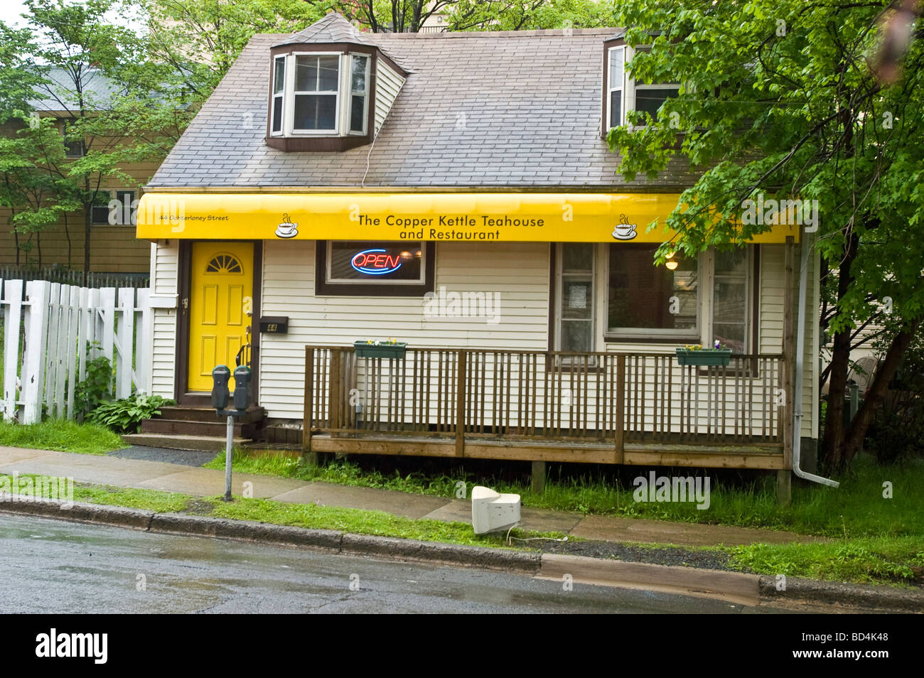Copper kettle teahouse hires stock photography and images Alamy