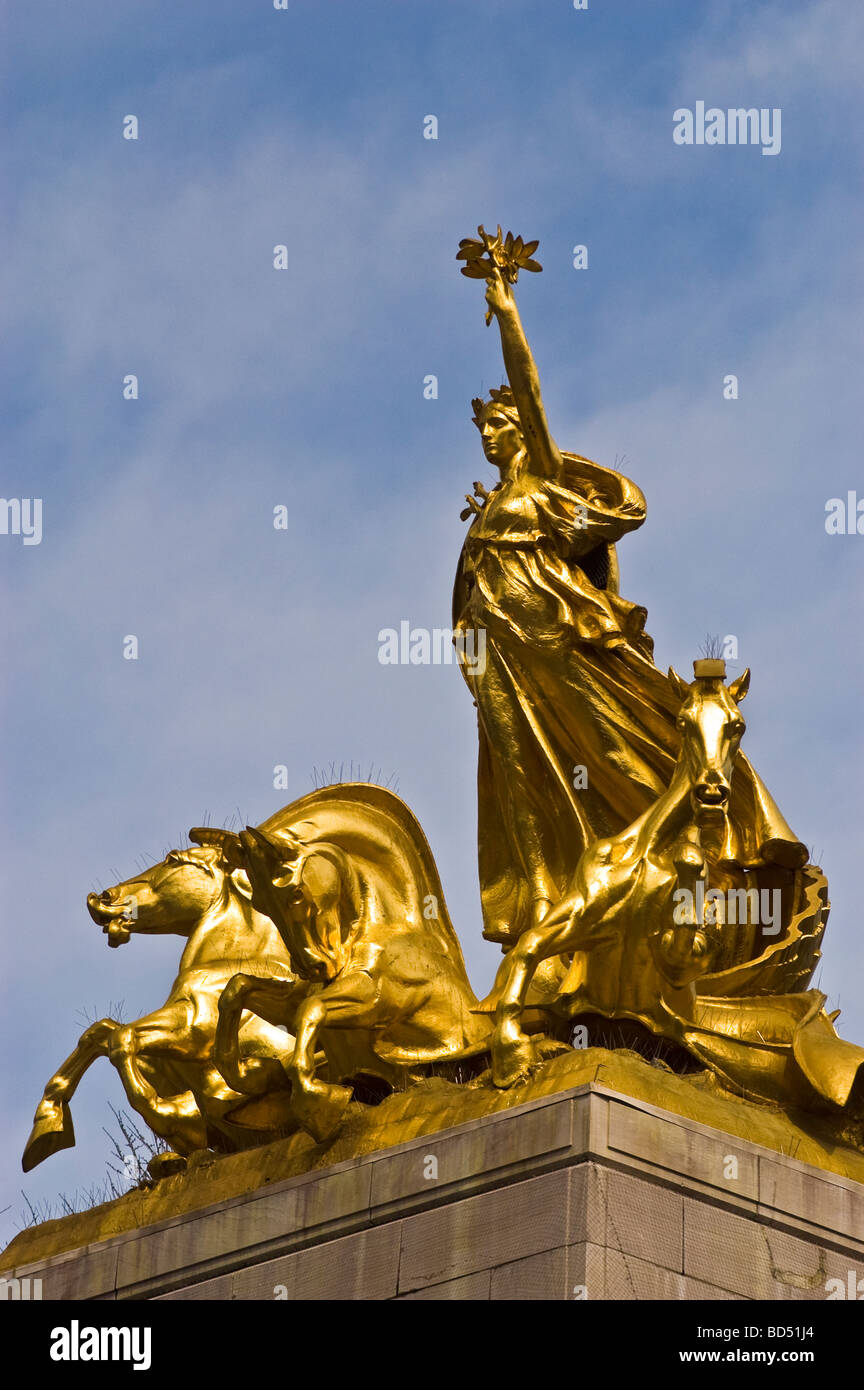 Gold statue, Maine Memorial, Columbus Circle entrance, Central Park, Manhattan New York City