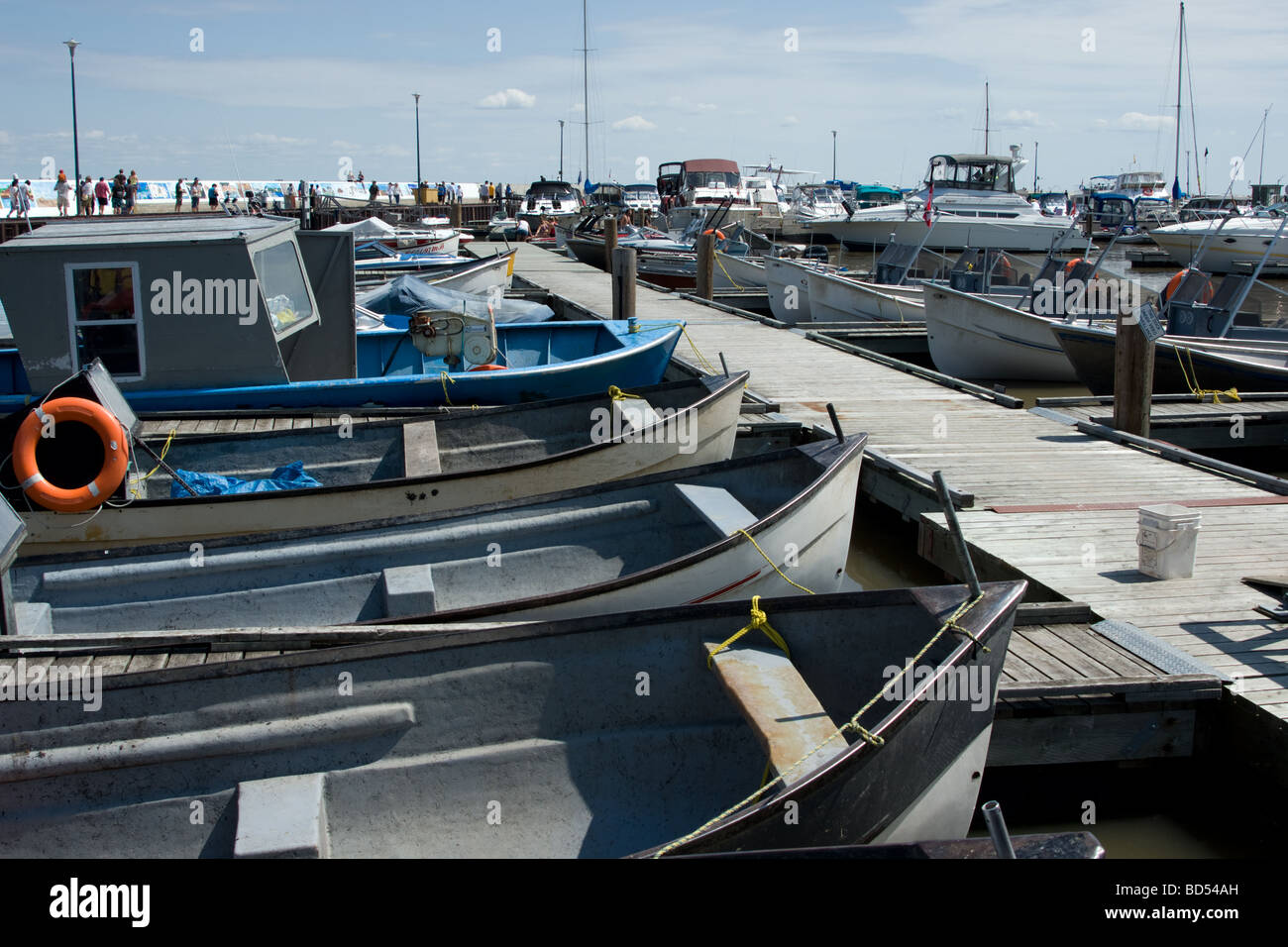 lakeside beach community Gimli, Manitoba, Canada Stock Photo Alamy