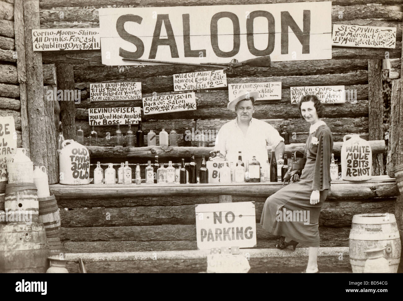 Skinny Woman At Log Cabin Saloon Stock Photo 25314144 Alamy