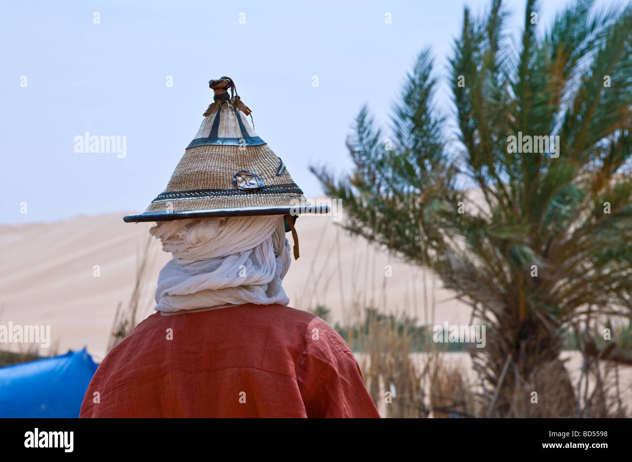 Libya Sahara desert a Libyan man in the Ubari lakes area Stock Photo