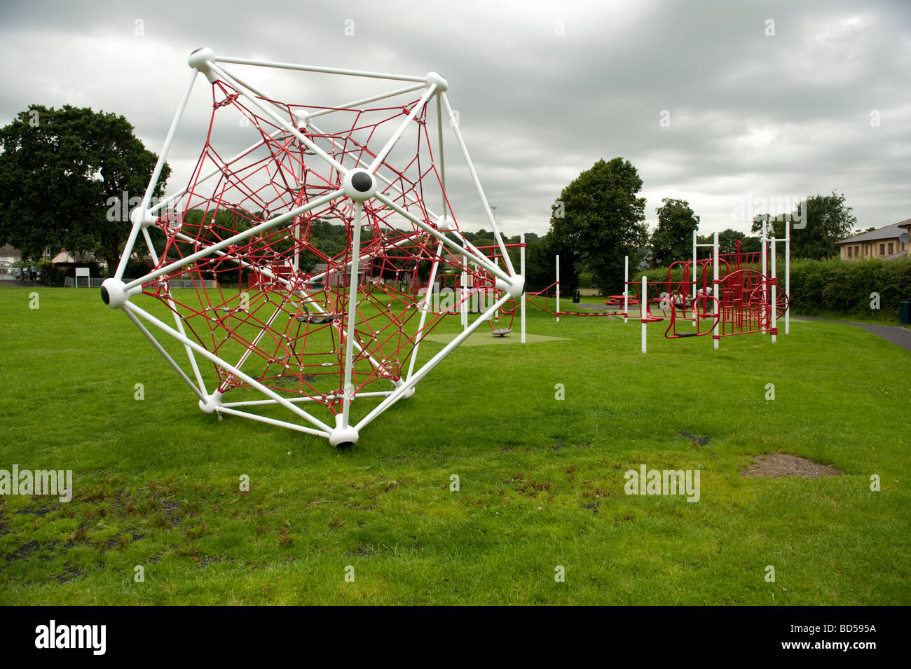 Childrens park hi-res stock photography and images - Alamy