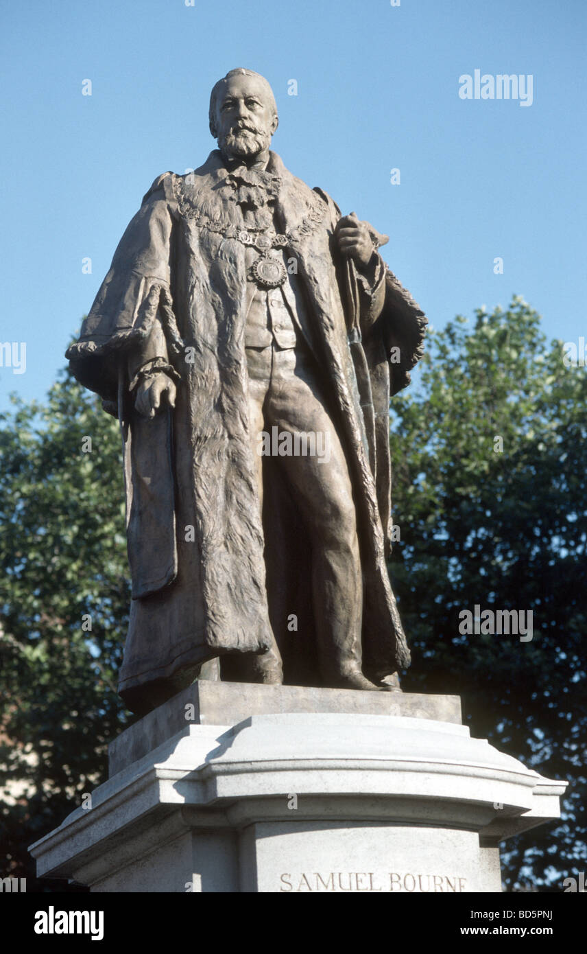 Statue of Samuel Bourne in Bevington England Stock Photo
