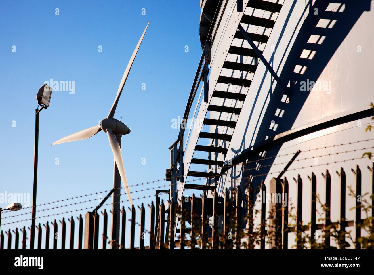 wind turbine at Ford Dagenham plant Stock Photo
