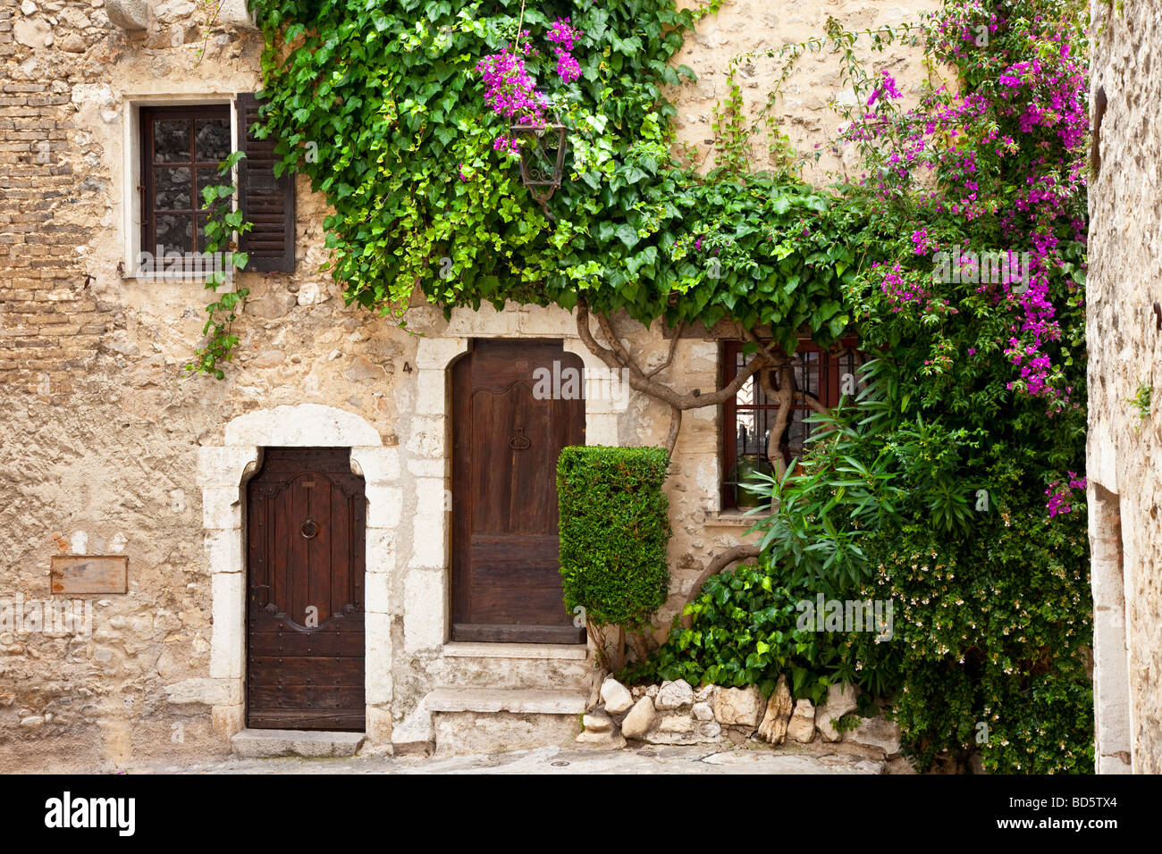 St Paul De Vence Stock Photos & St Paul De Vence Stock Images Alamy