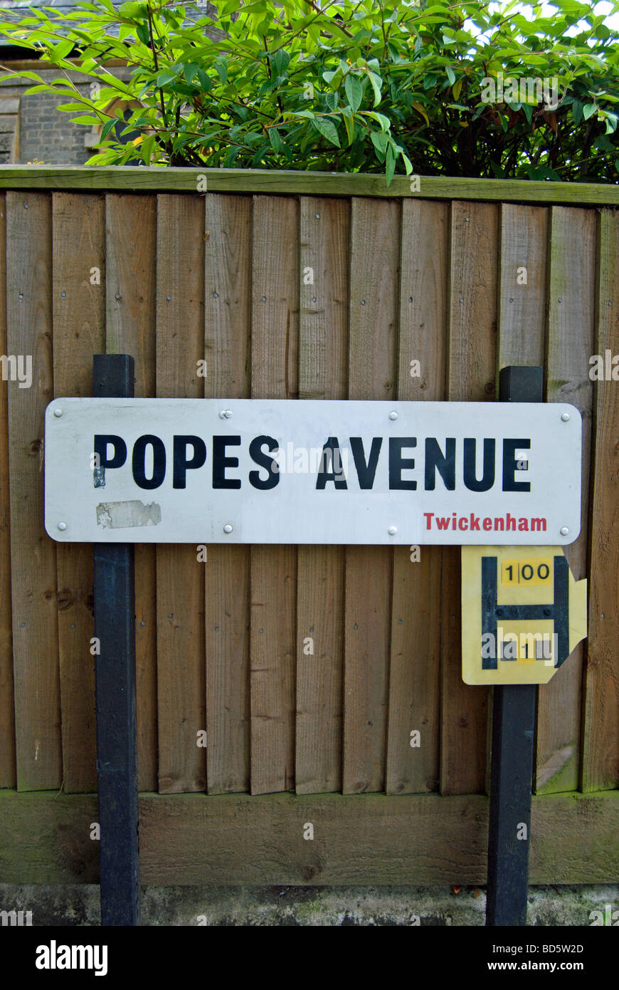 popes avenue, named after the 18th century satirical writer and local resident alexander pope, in twickenham, middlesex, england Stock Photo