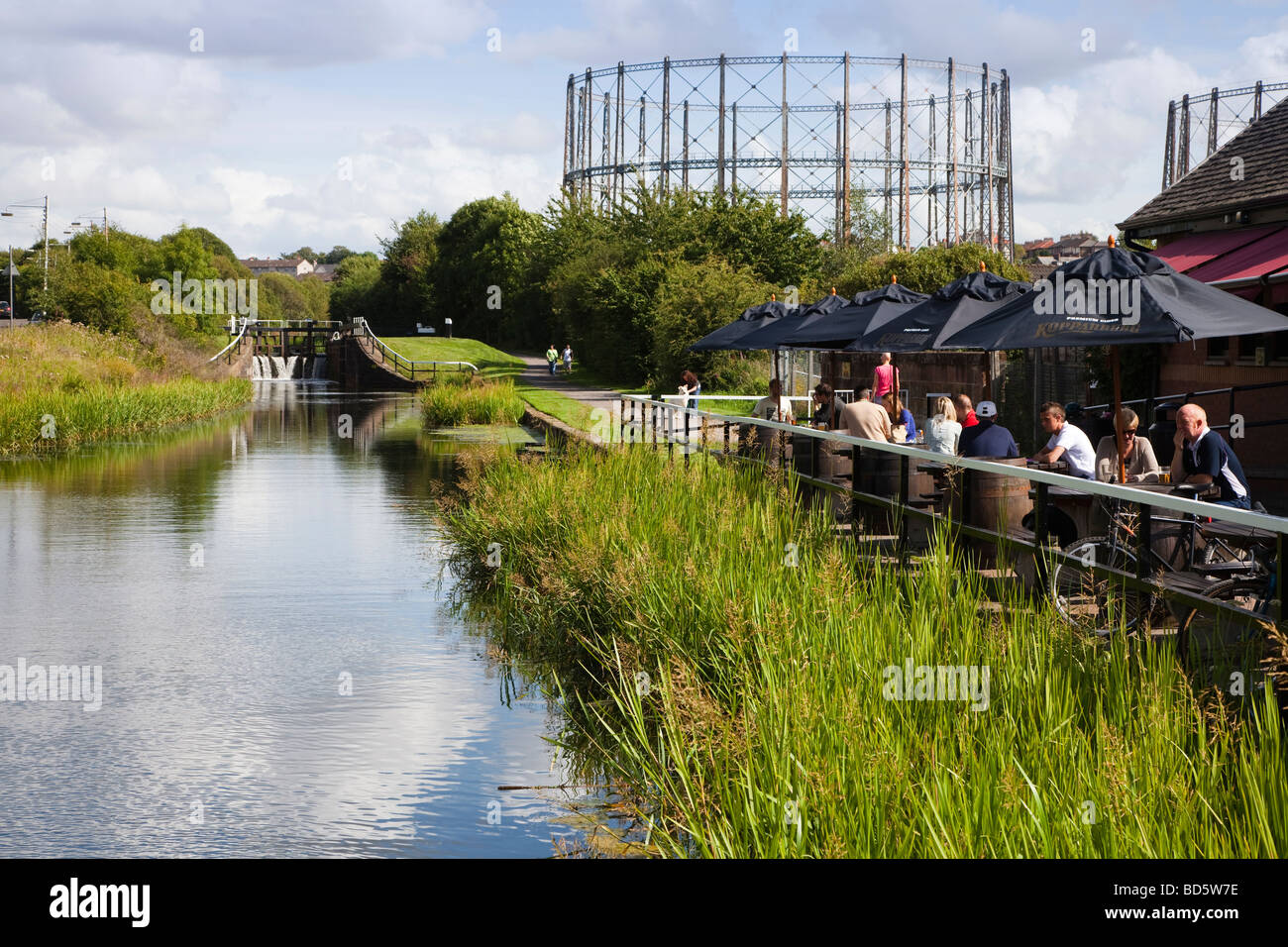 Forth and Clyde Canal at lock 27 near Anniesland Glasgow Stock Photo
