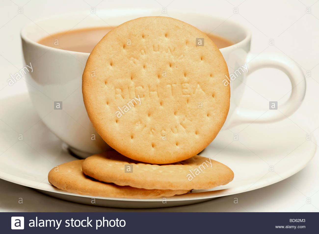Rich Tea Biscuits Stock Photos & Rich Tea Biscuits Stock Images Alamy