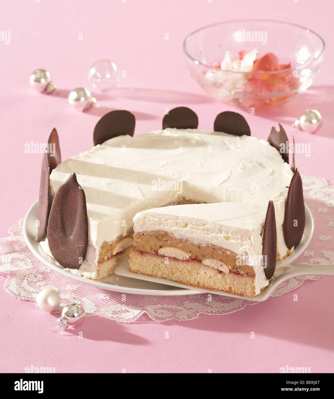 Cake with Sponge-biscuits Stock Photo - Alamy