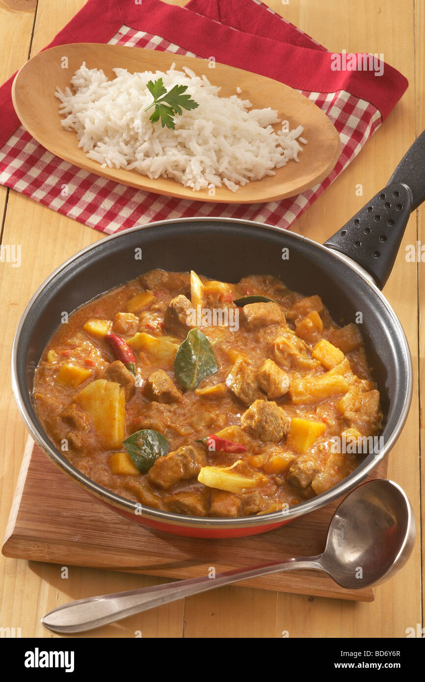 Lamb Curry with Mango and Pineapple Stock Photo Alamy
