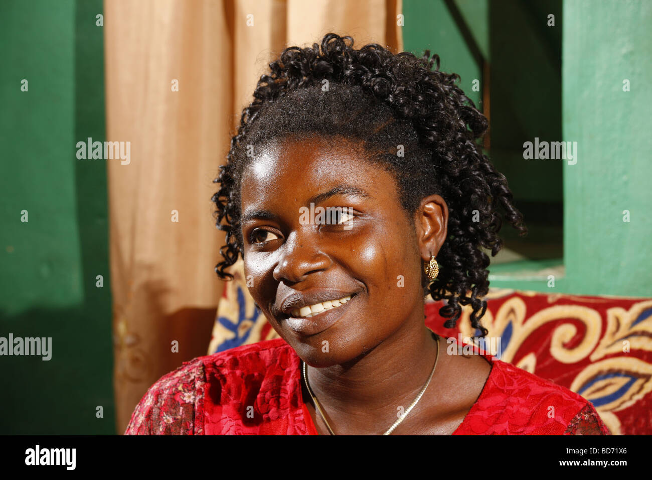 Princess Mirabelle, one of the six wives of the Fon, chief farmstead, Bafut, West Cameroon, Cameroon, Africa Stock Photo