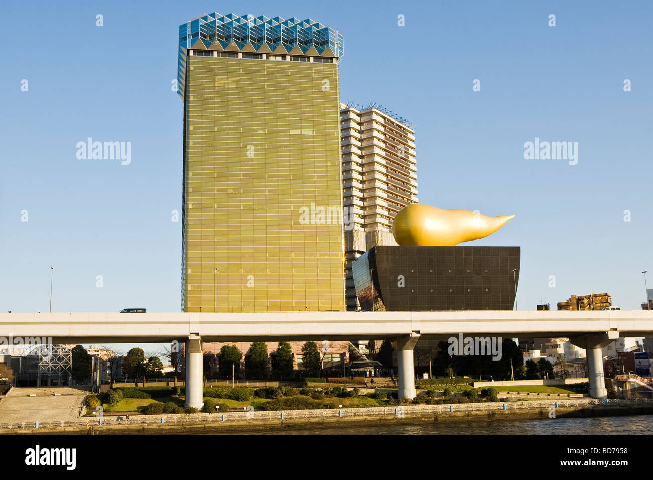 Asahi Breweries headquarters (designed by French designer Philippe Starck) in Tokyo Stock Photo