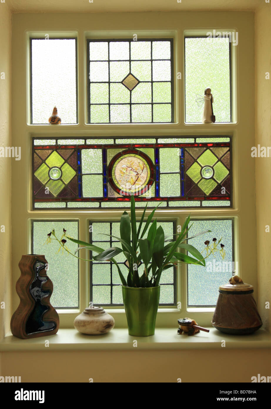 Stained glass roundel hires stock photography and images Alamy