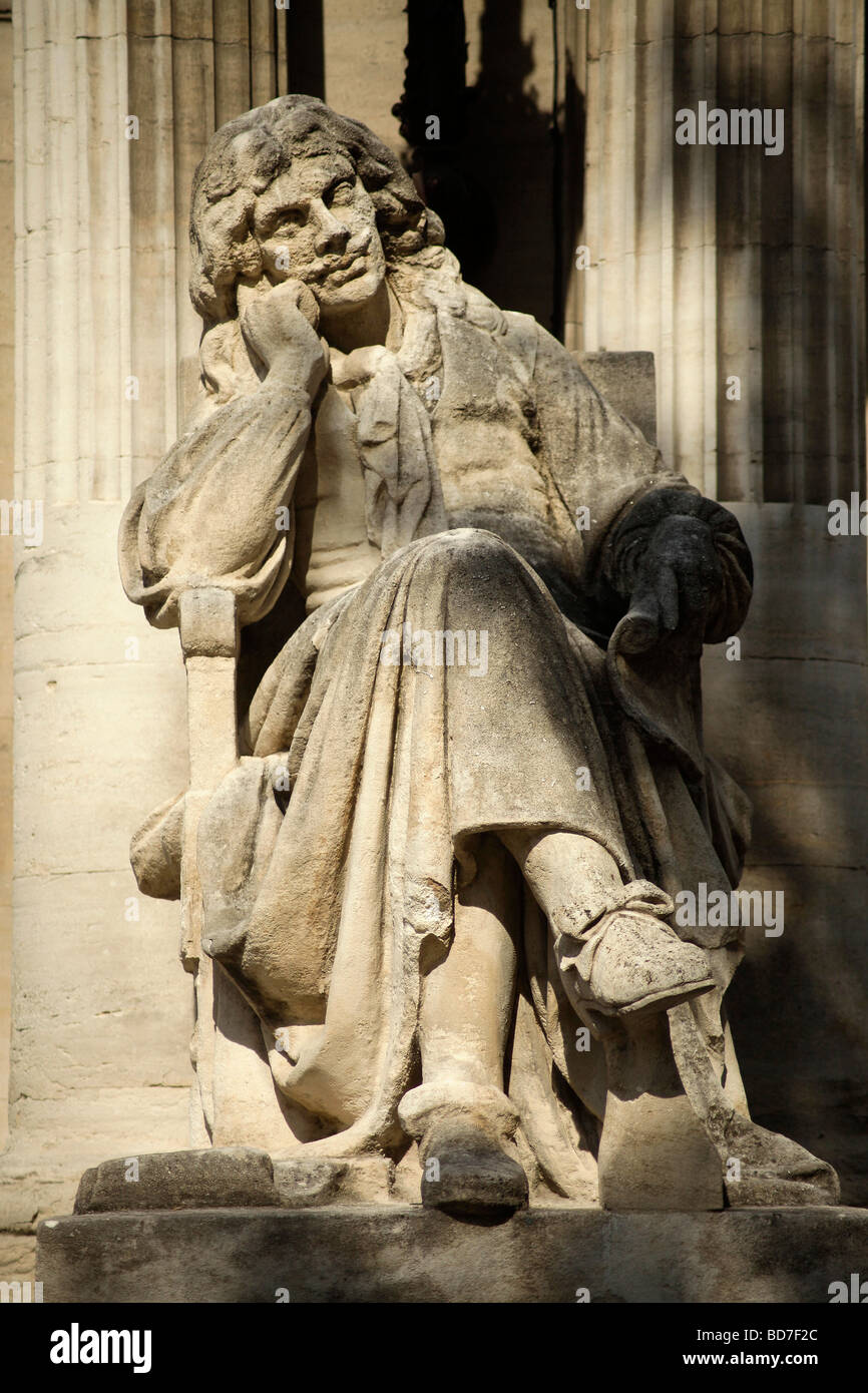 Statue theatre avignon france hires stock photography and images Alamy