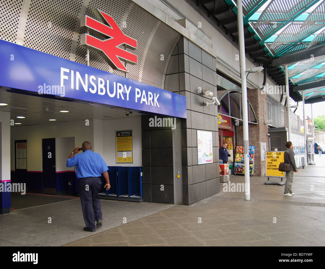Finsbury Park Station Entrance, Finsbury Park, North London Stock Photo