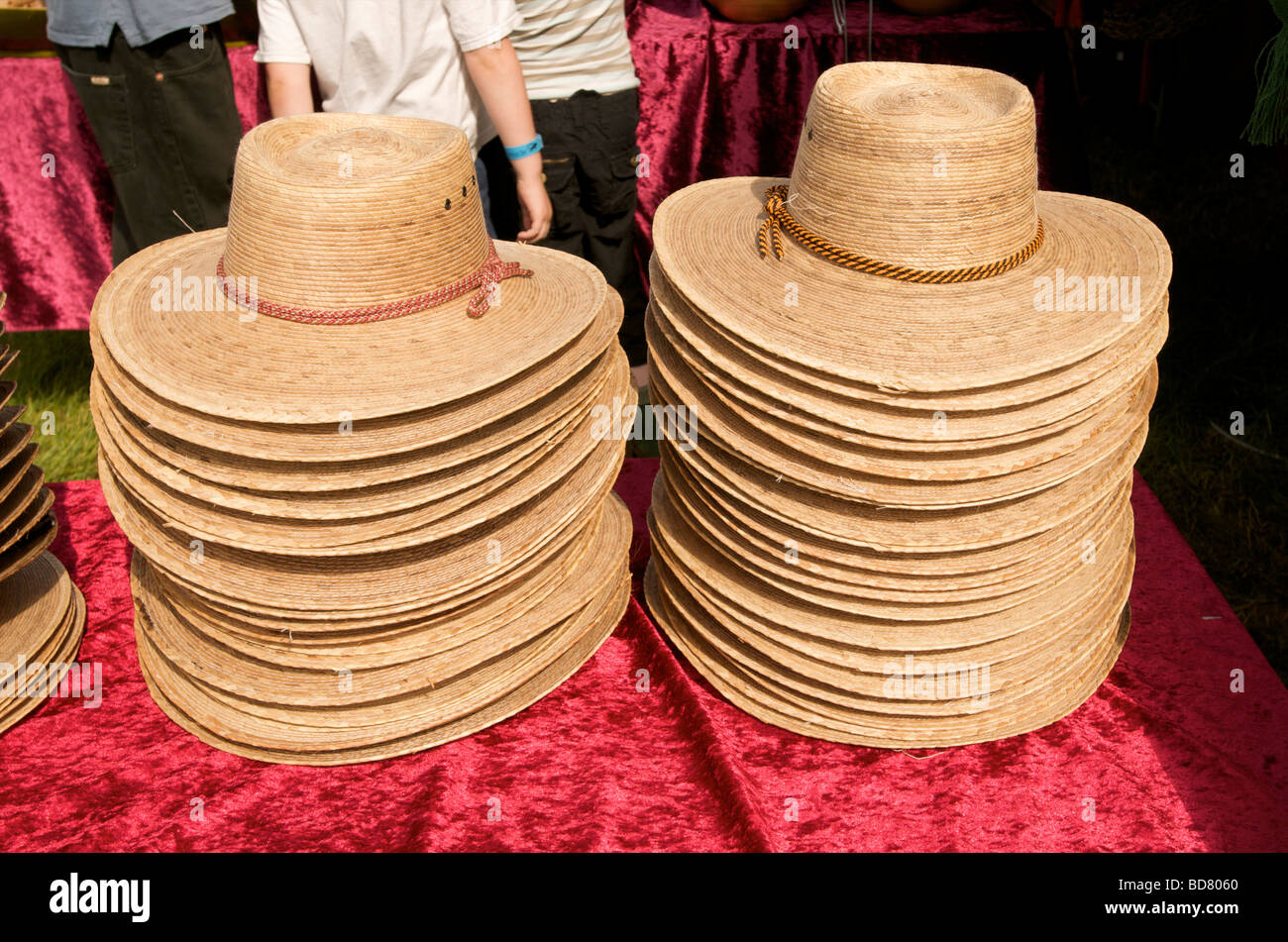 A straw hat maker hi-res stock photography and images - Alamy