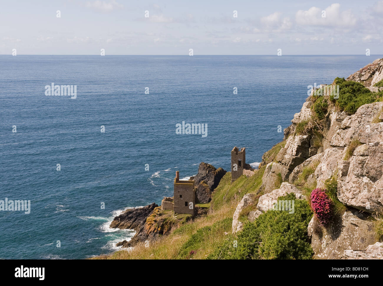 The Crowns engine houses at the Botallack Tin Mine site in Cornwall.  Photo by Gordon Scammell Stock Photo