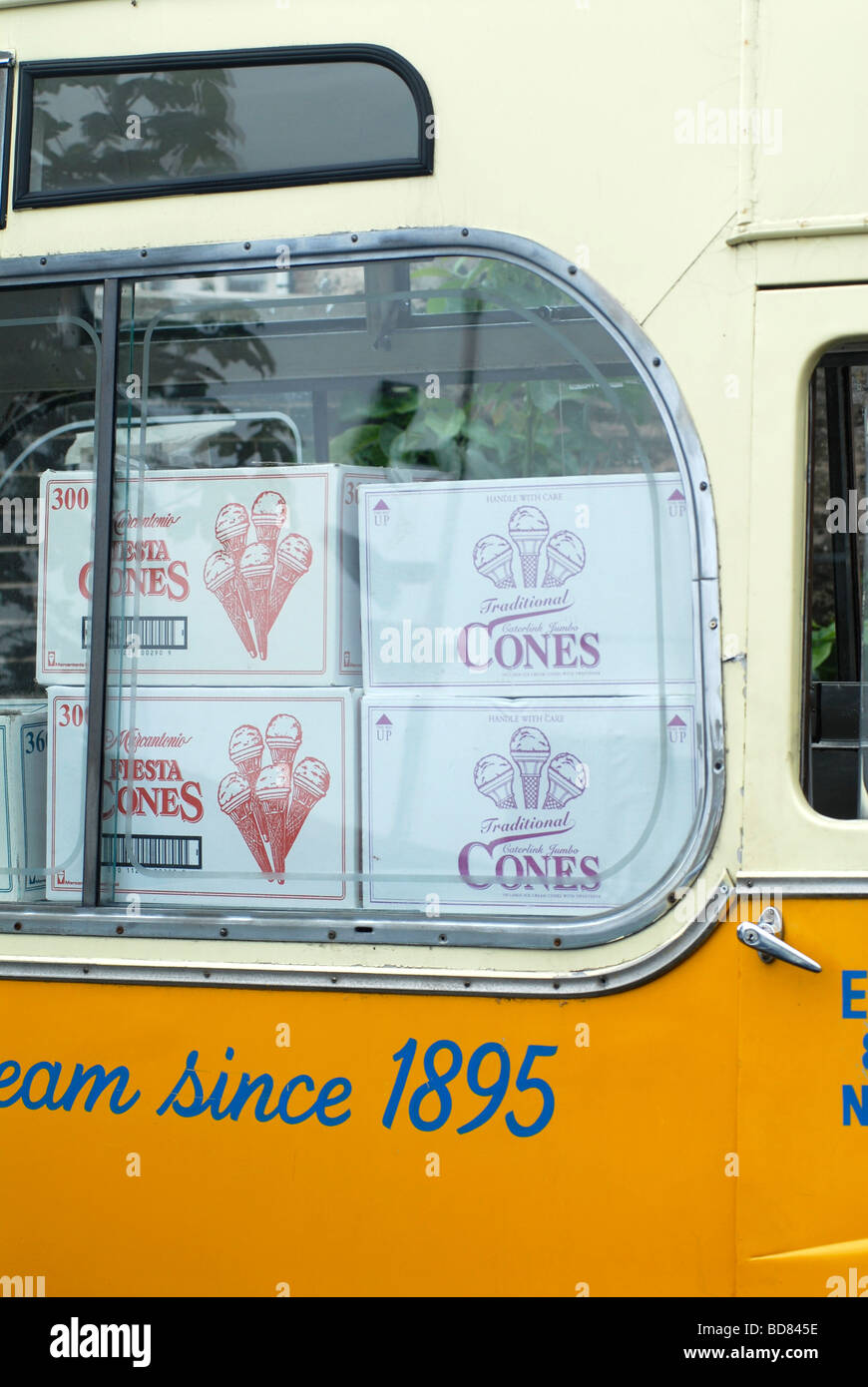 An old Gallones ice cream van Northampton UK Stock Photo Alamy
