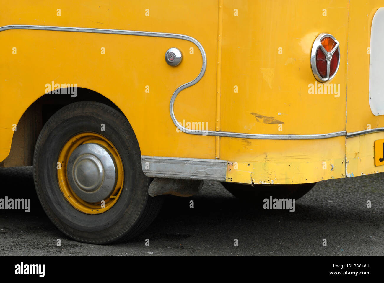 An old Gallones ice cream van Northampton UK Stock Photo Alamy