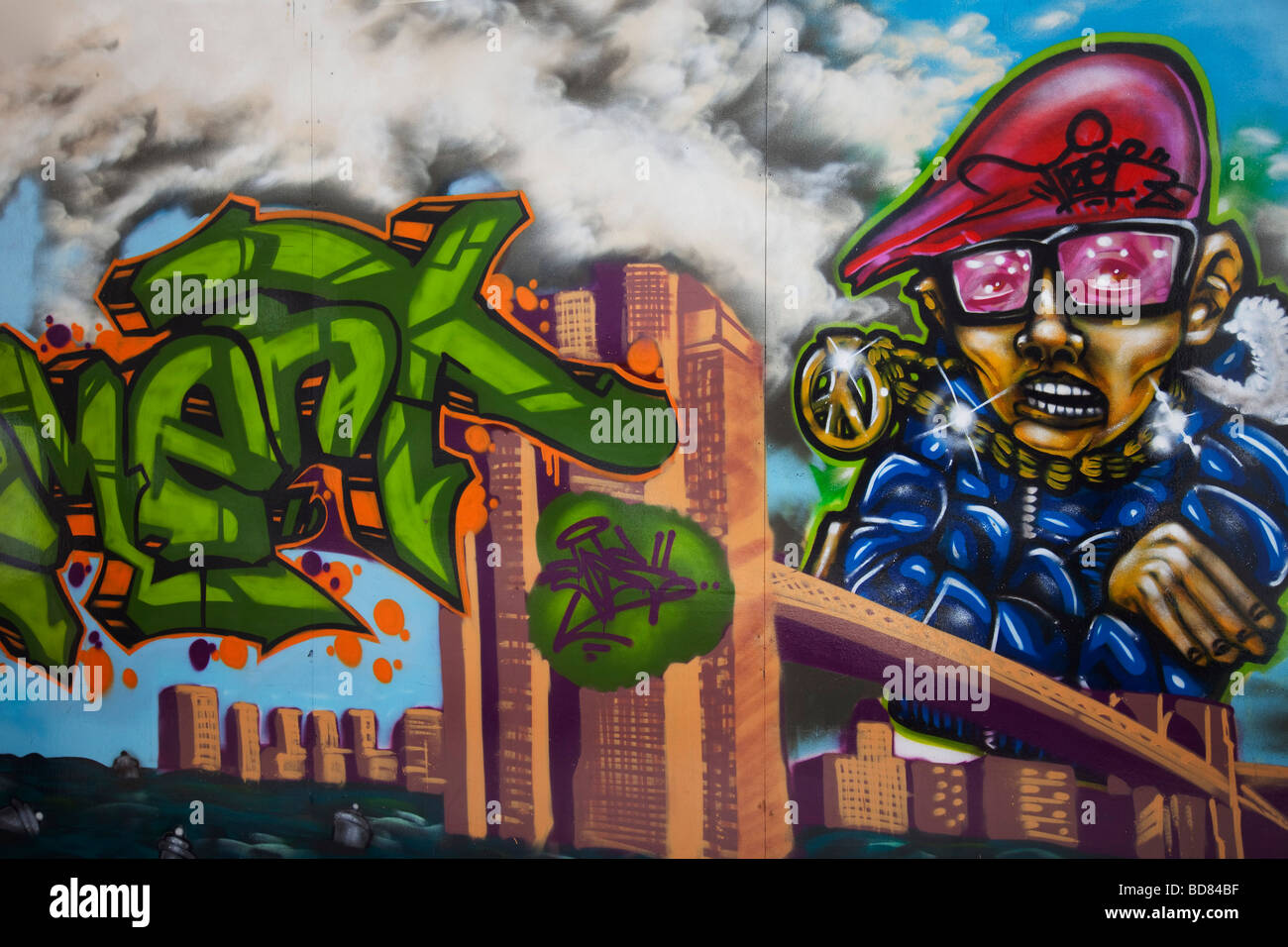 Hip Hop Graffiti Stock Photos & Hip Hop Graffiti Stock Images Alamy