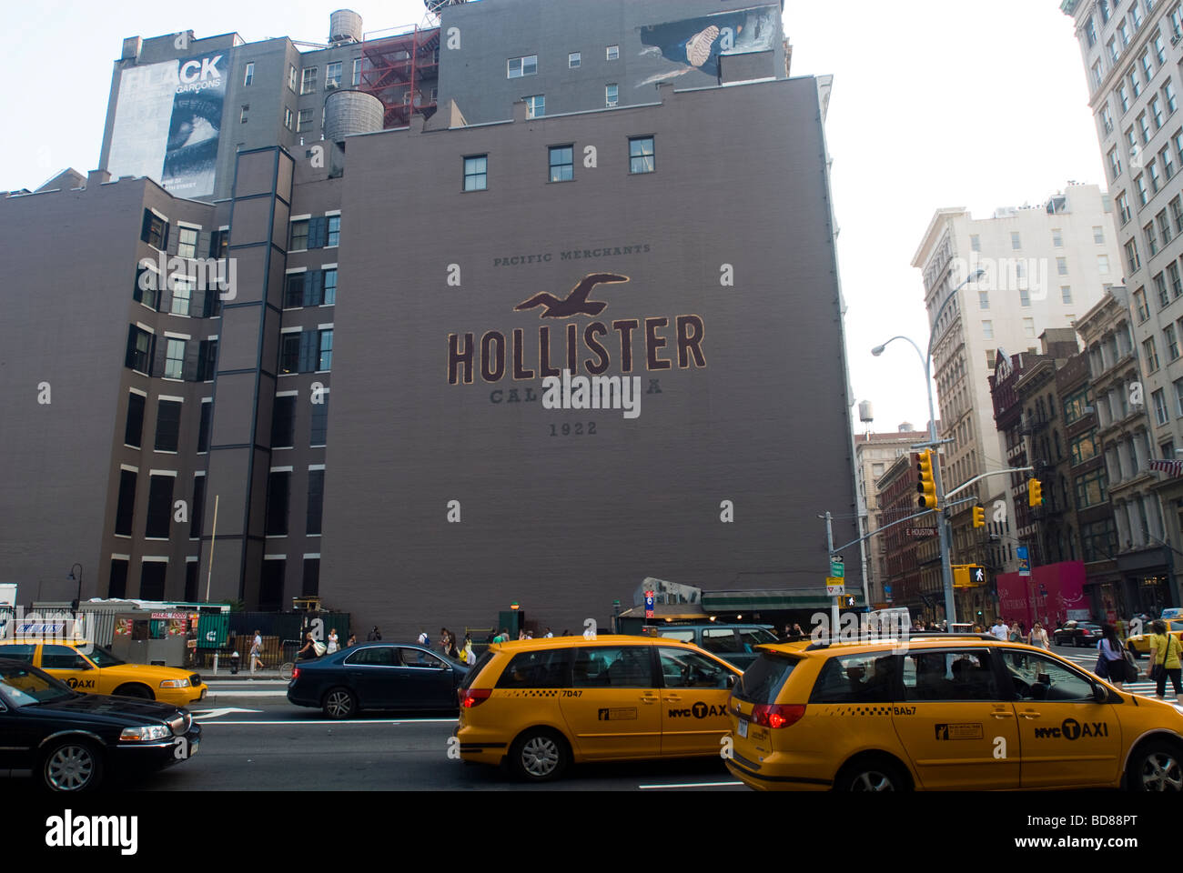 hollister outlet near me