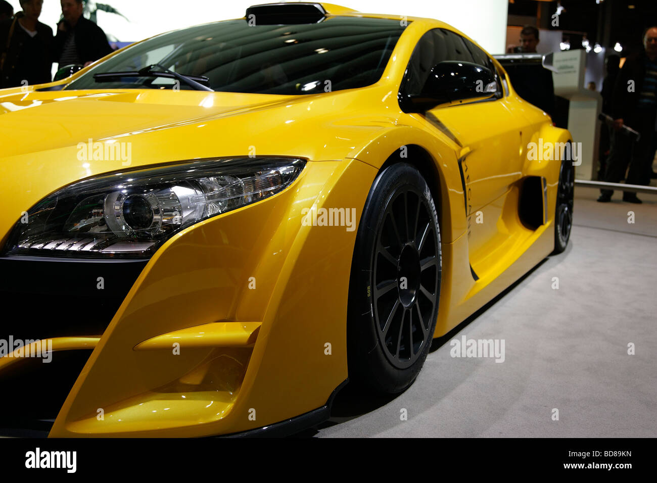 Salon de l'auto Paris 2008 Stock Photo Alamy