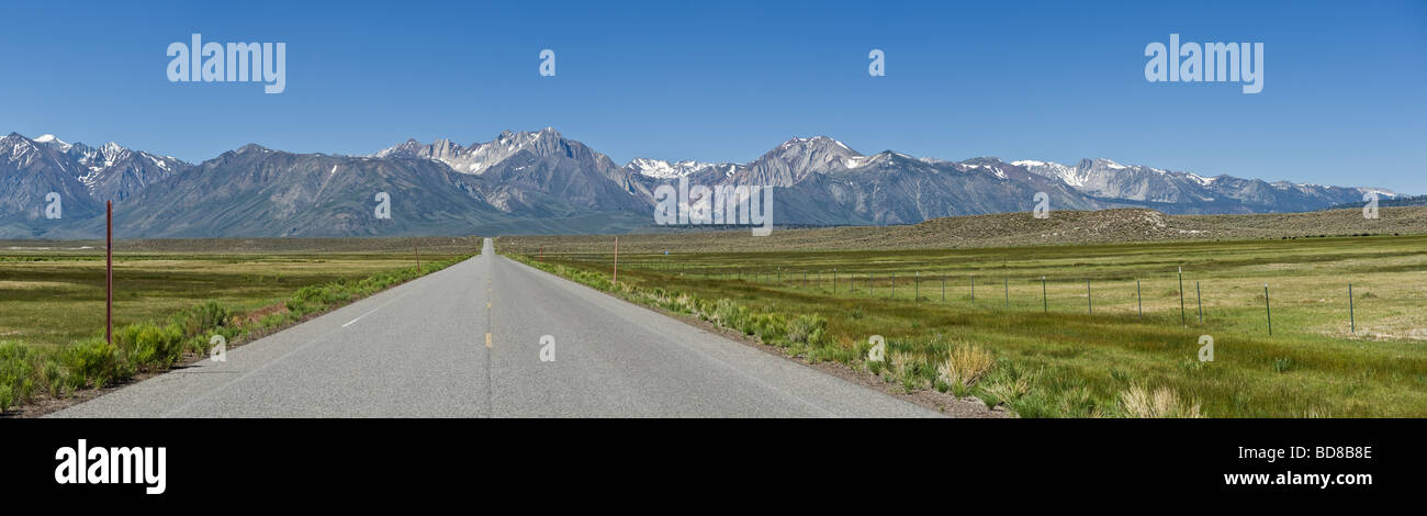 Sierre Nevada mountains viewed from Benton Crossing rd California Stock Photo