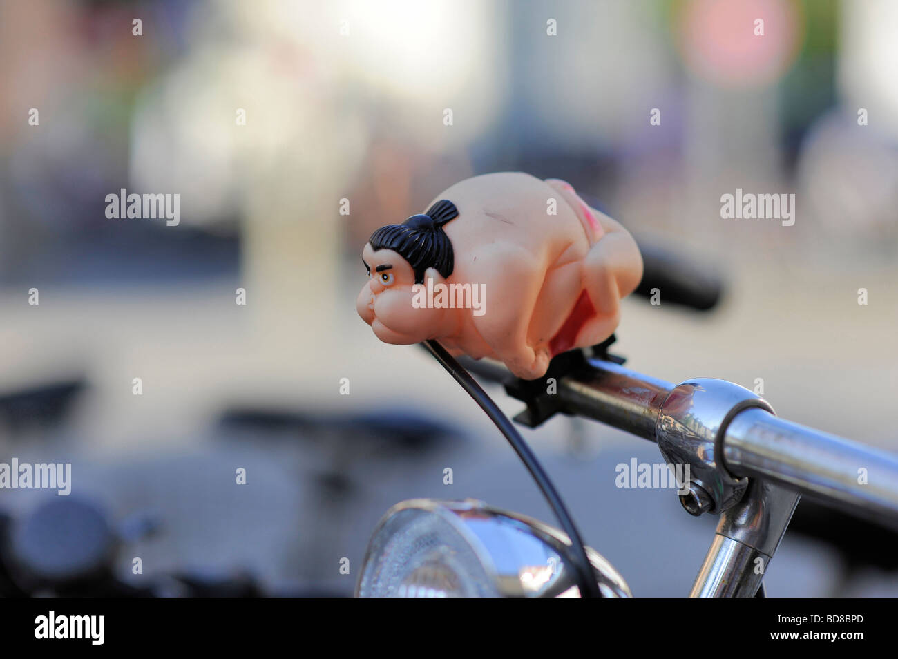 sumo bicycle horn Stock Photo