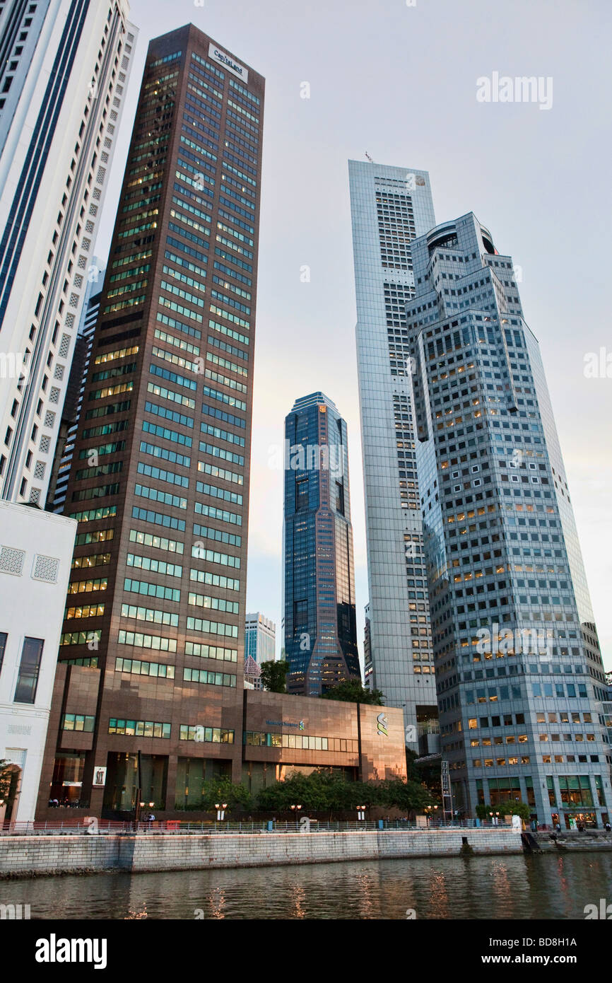 Singapore skyscrapers hi-res stock photography and images - Alamy