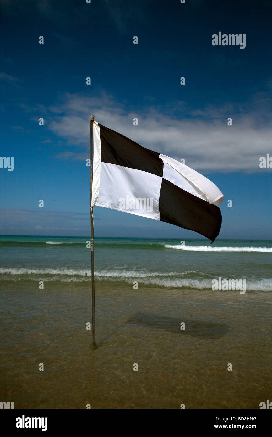 Area patrolled by lifeguards hires stock photography and images Alamy