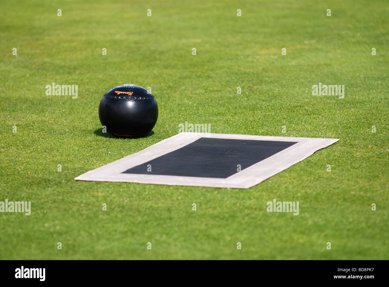 A Lawn Bowls Mat And Ball On The Lawn Stock Photo 25394299 Alamy
