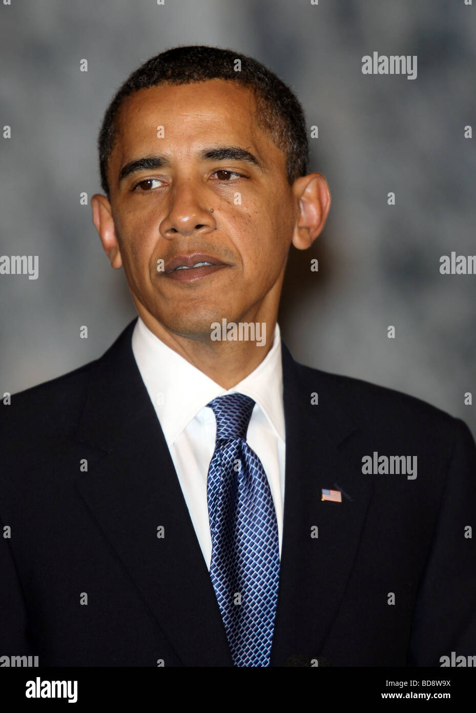 BARACK OBAMA PRESIDENT OF THE USA 09 July 2009 THE GUARDIA DI FINANZA ...