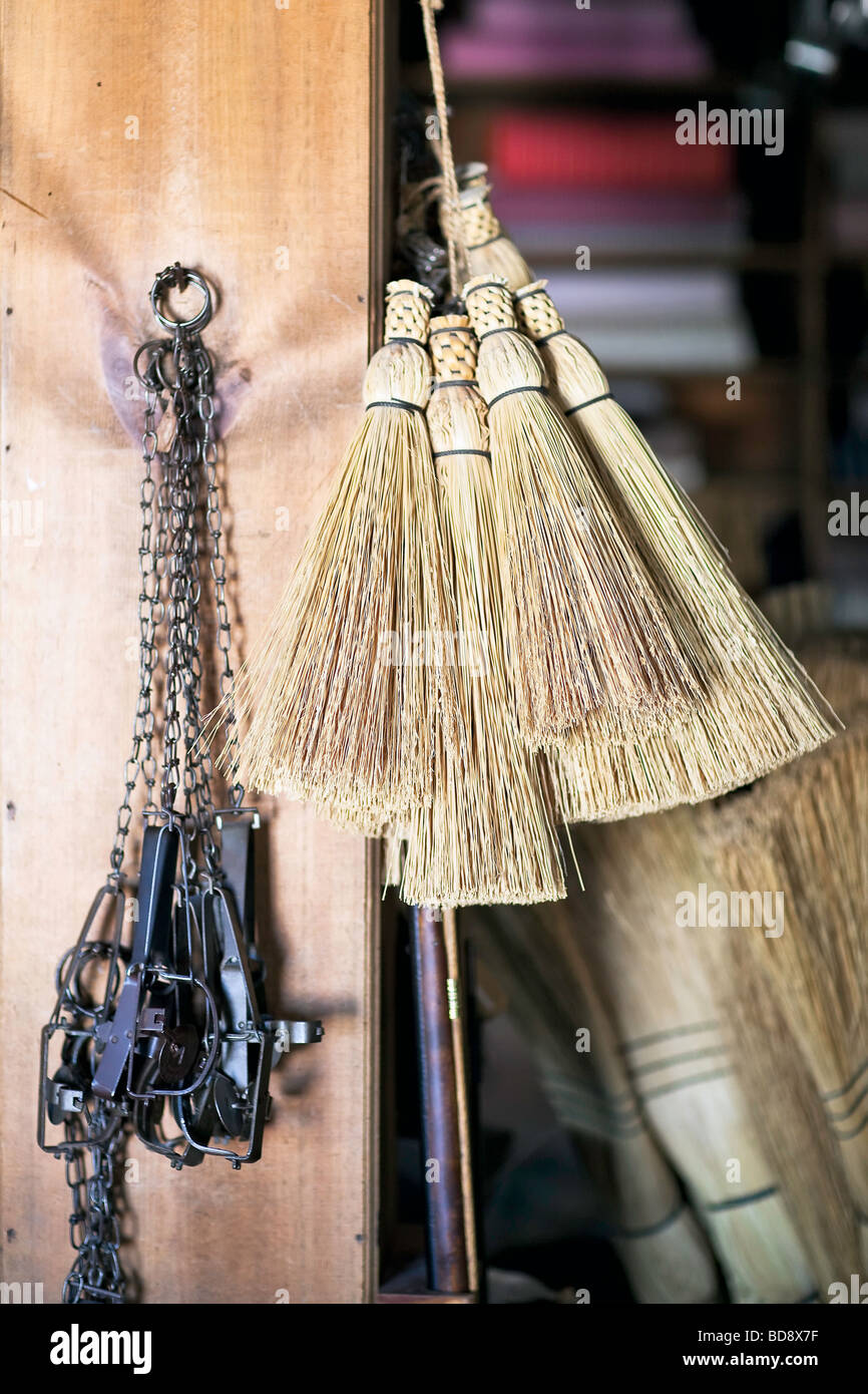 Corn broom hires stock photography and images Alamy