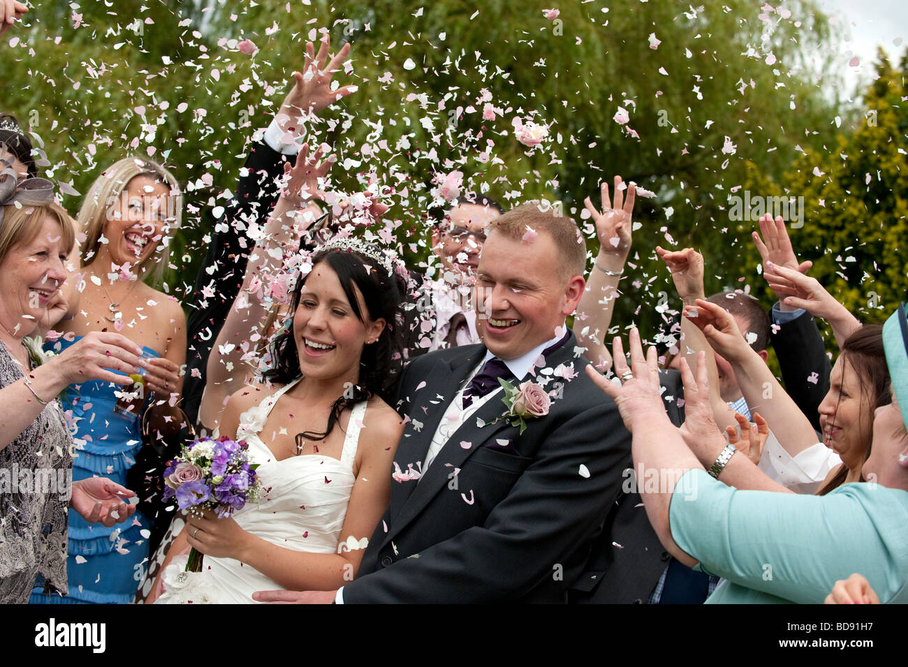 Confetti being thrown hires stock photography and images Alamy