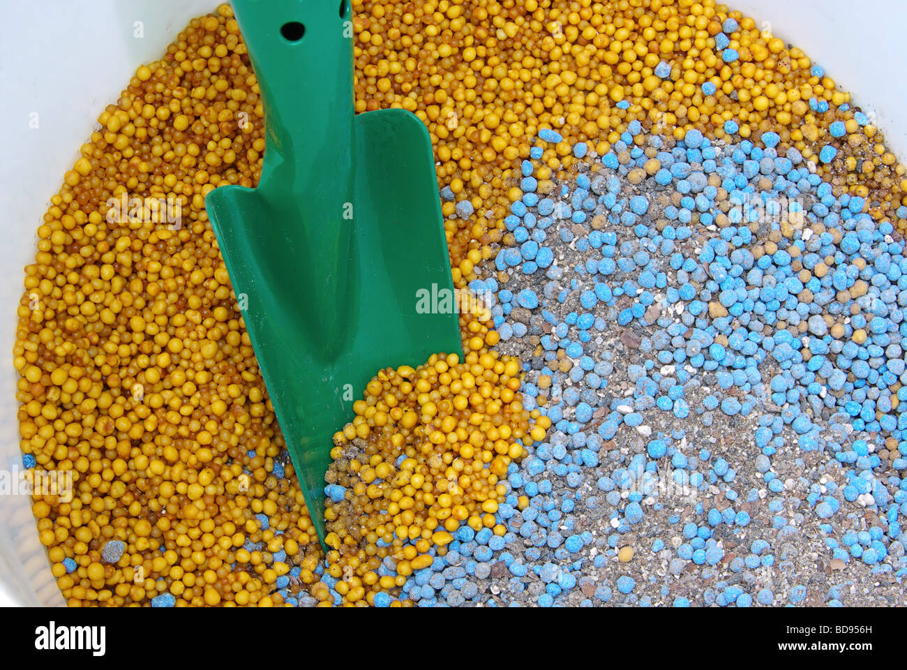 Mineraldünger mineral fertilizer 15 Stock Photo Alamy